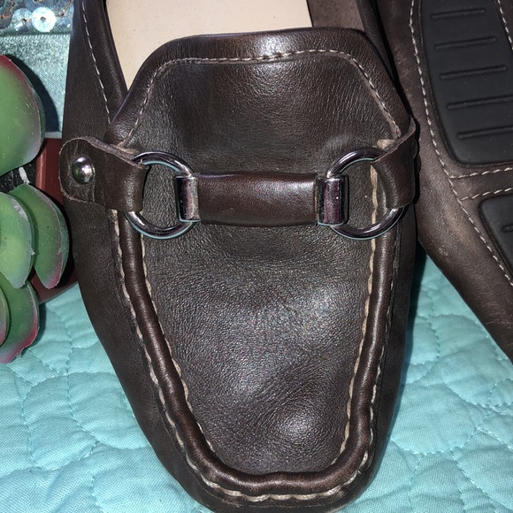 AK ANNE KLEIN IFLEX LEATHER SLIP ON SHOES - Picture 1 of 7